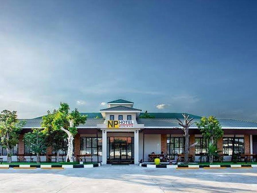 Np Hotel Buriram Exteriör bild