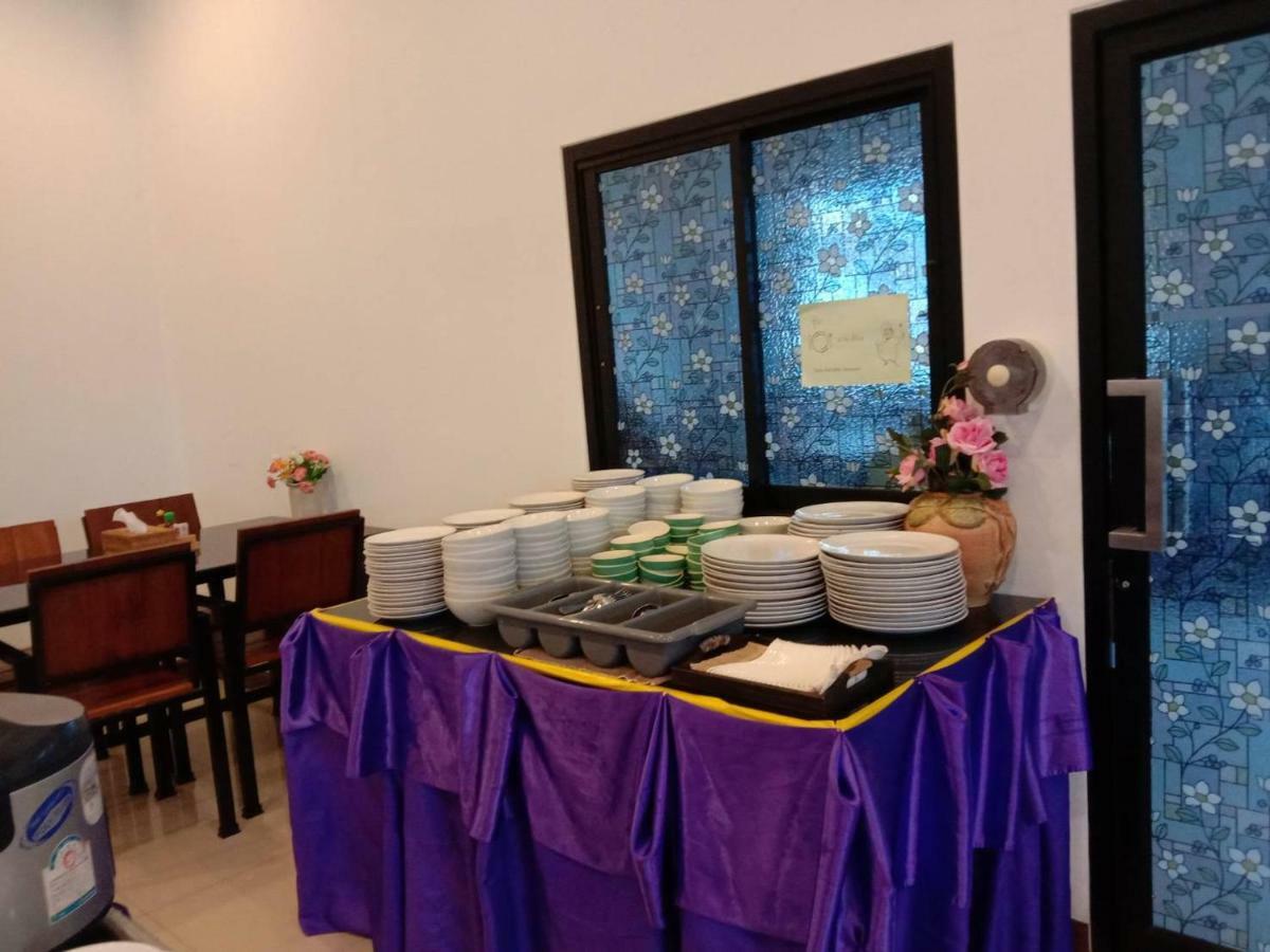 Np Hotel Buriram Exteriör bild